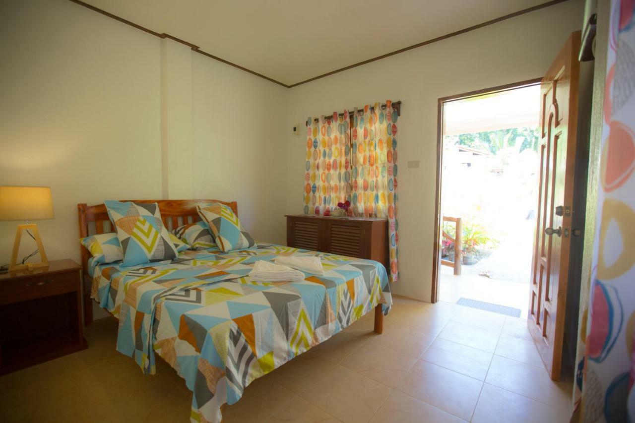 Chekesh Casa Hotel Siquijor Exterior photo